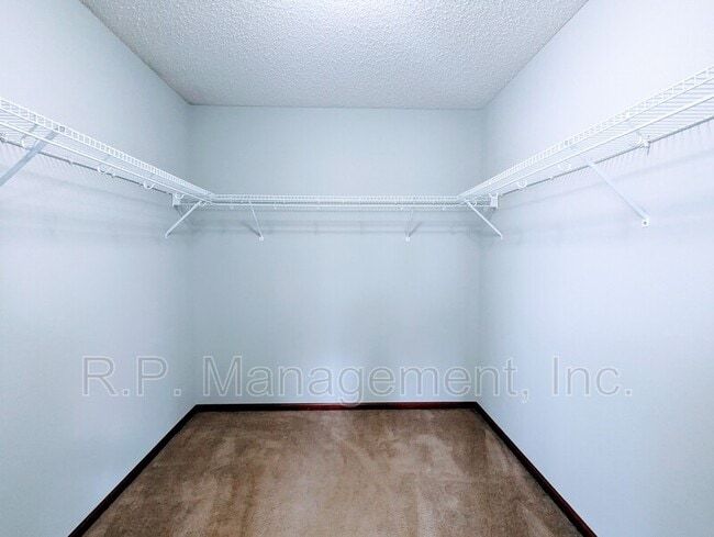 Building Photo - 3352 Hazel Trail