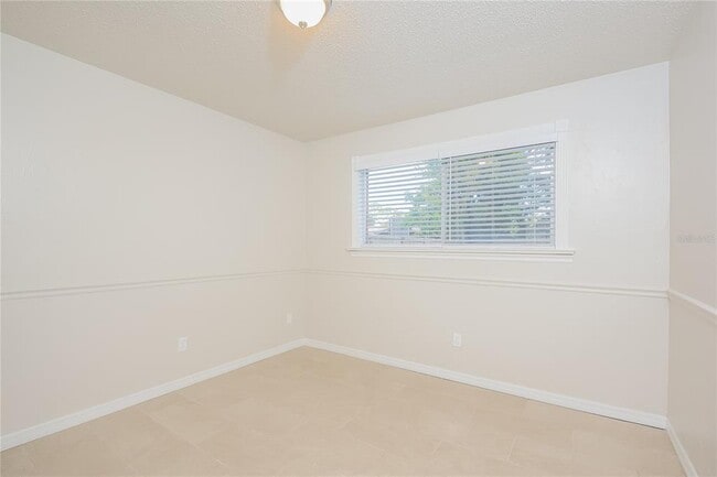 Building Photo - 115 Westwood Dr