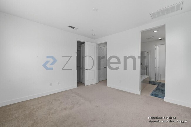 Building Photo - 34856 Awning Ter