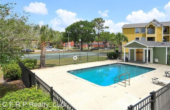 Building Photo - 1 br, 1 bath House - 4760 Walden Circle #516