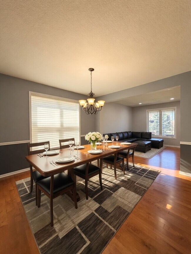 Building Photo - Rare executive rental in chanhassen! 5 beds no upgrade left behind!!!