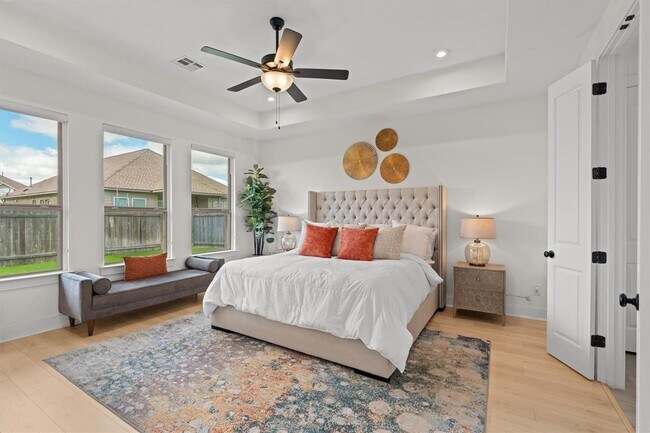 Building Photo - 3800 Sandhill Crane Dr