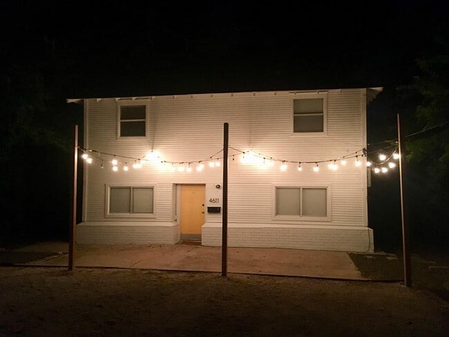 Building Photo - 4611 Depew Ave