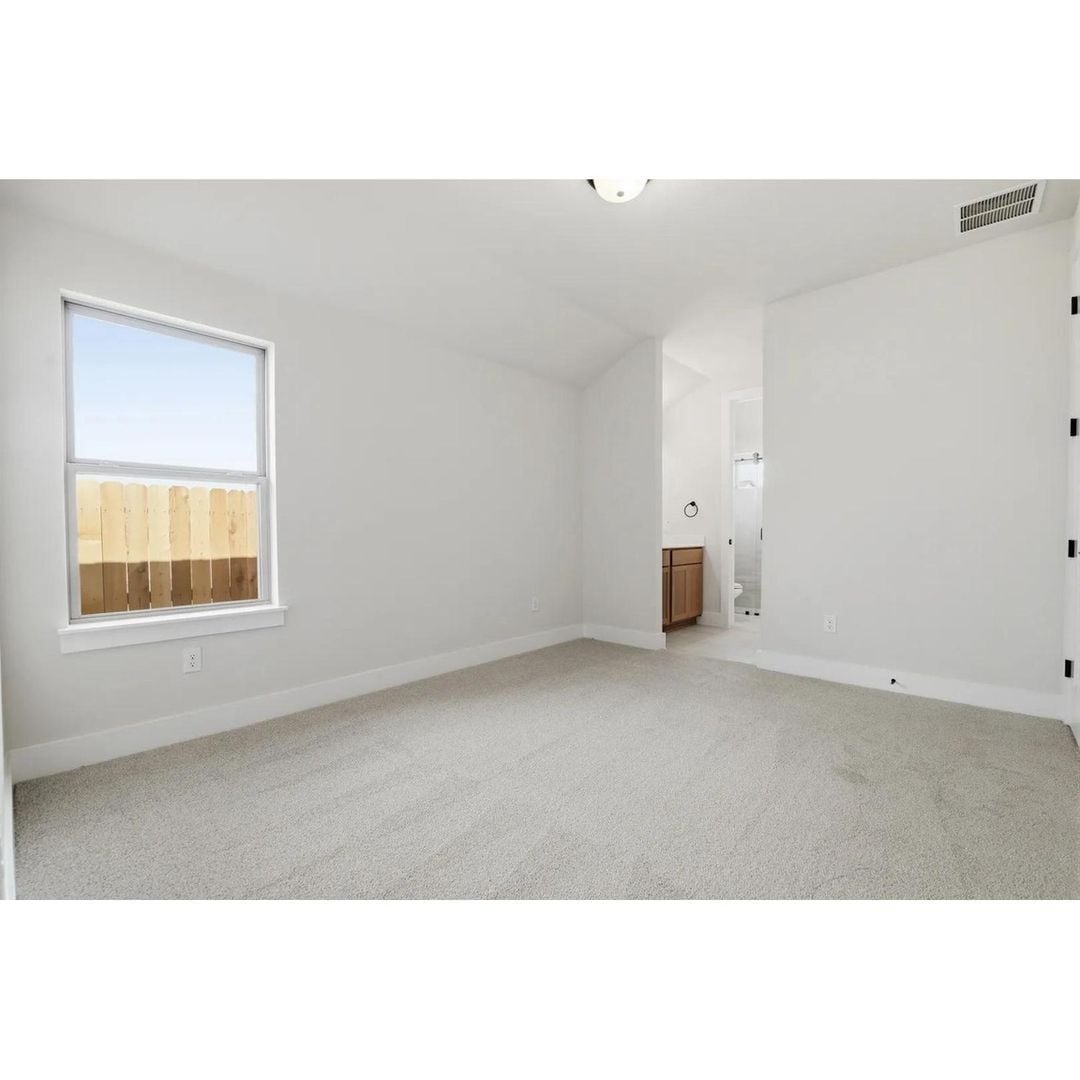 Building Photo - 327 Grand Legacy