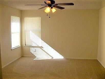 Building Photo - 300 Oxford Dr