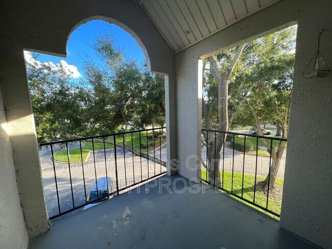 Building Photo - 4756 Walden Cir