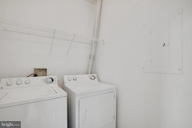 Building Photo - 13138 Marcey Creek Rd