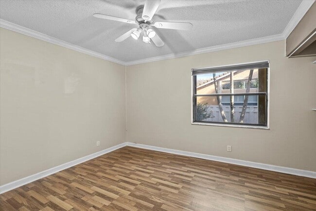 Building Photo - 5434 NW 87th Terrace