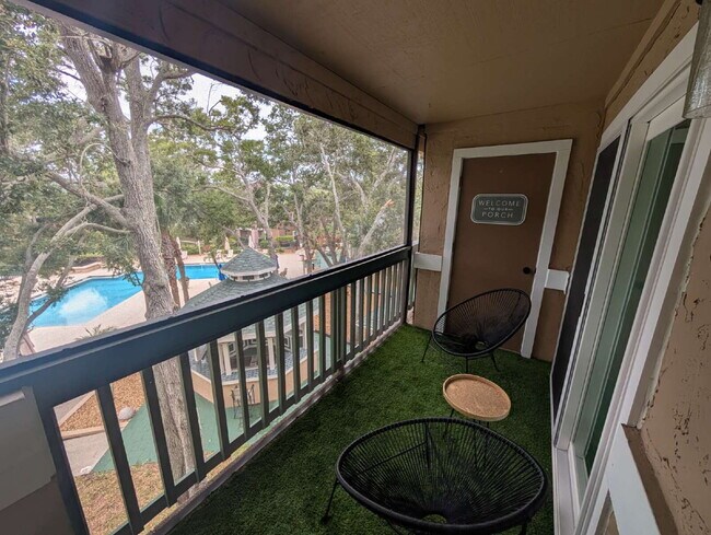 Building Photo - Absolutely Stunning Upgraded and FURNISHED...