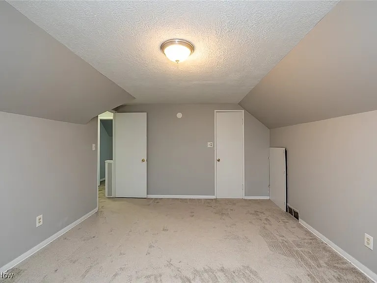 Building Photo - 5222 W 83rd St