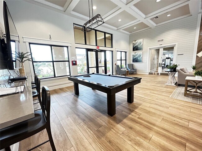 Building Photo - 10005 W Verona Cir