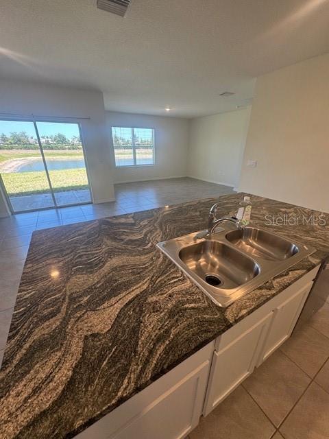 Building Photo - 17223 Reserva Dr