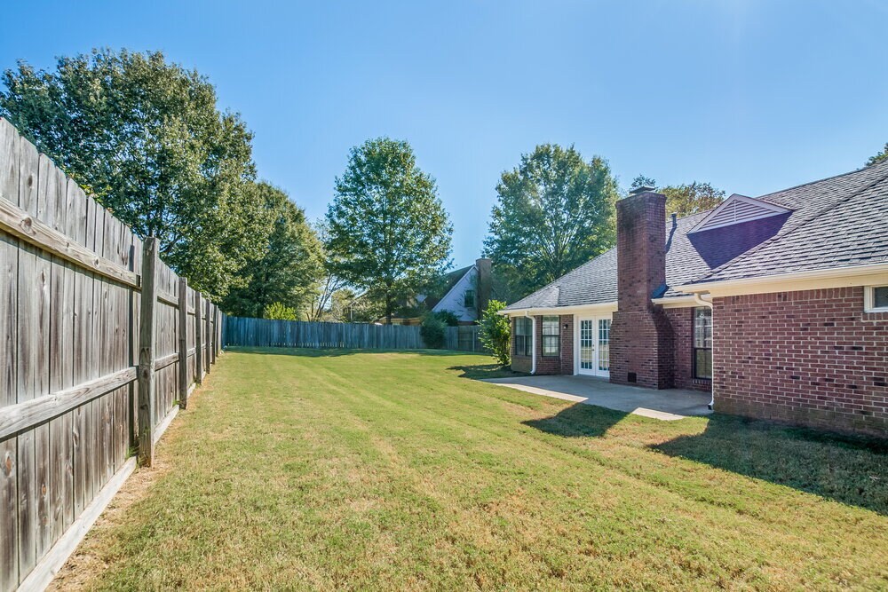 Building Photo - 390 Cherry Tree Ln