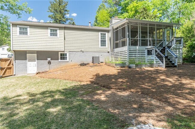 Building Photo - 3410 Dry Creek Rd