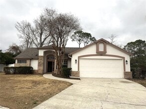 Building Photo - 159 Stillwater Dr