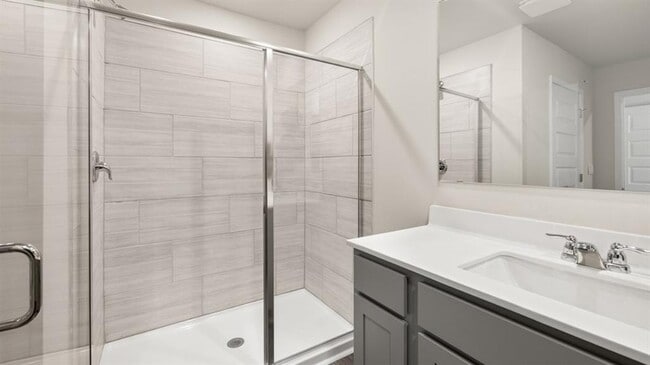 Building Photo - 6741 Leigh St