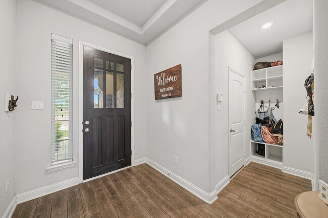 Building Photo - 5338 Regal Gem Ln