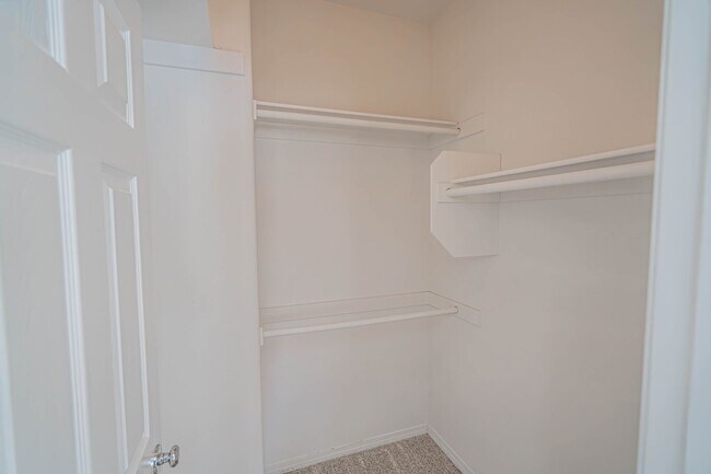 Building Photo - 23932 Windward Ln
