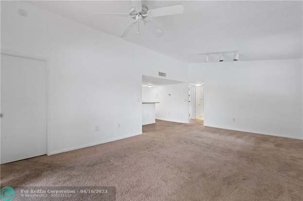 Building Photo - 9995 Nob Hill Ln