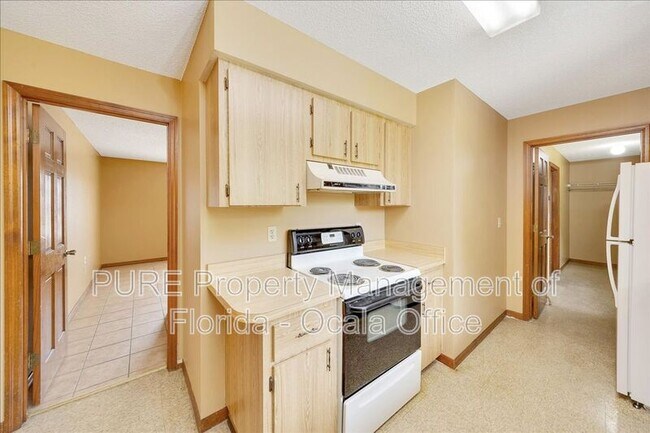 Building Photo - 4331 SE 106th Pl