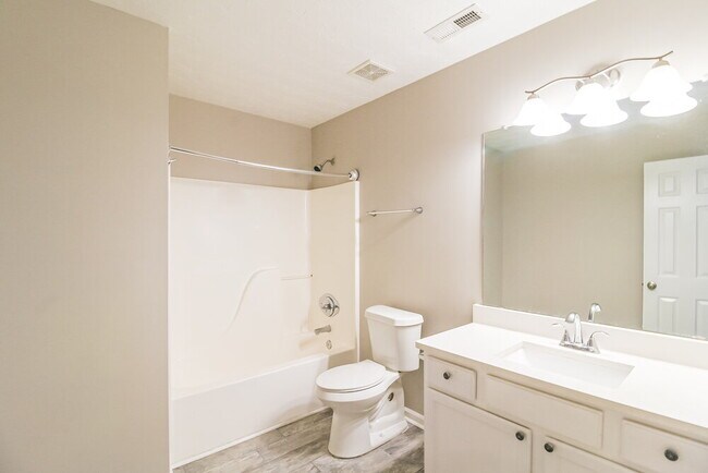 Building Photo - 2215 Baker Carter Dr