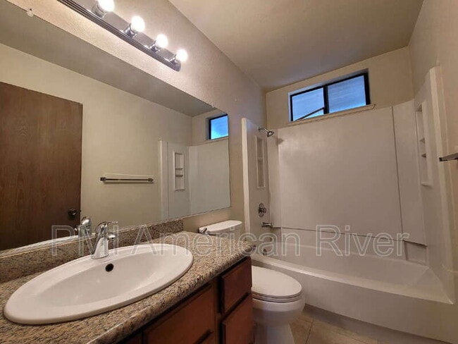 Building Photo - 7396 Marani Way