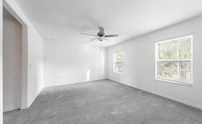 Building Photo - 38072 Fallstone Wy