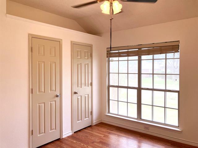 Building Photo - 3711 Blossom Dr