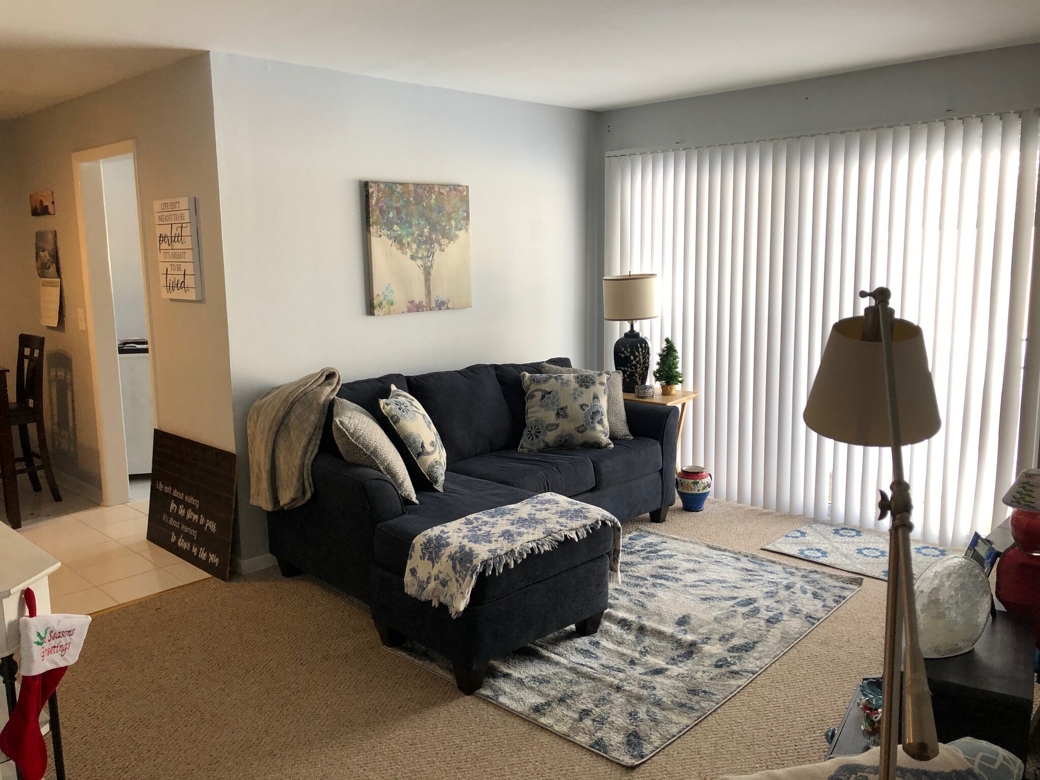 Building Photo - 304 N Carter St