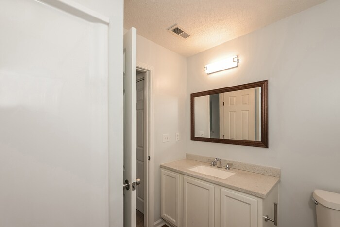 Building Photo - 180 Odyssey Turn NW