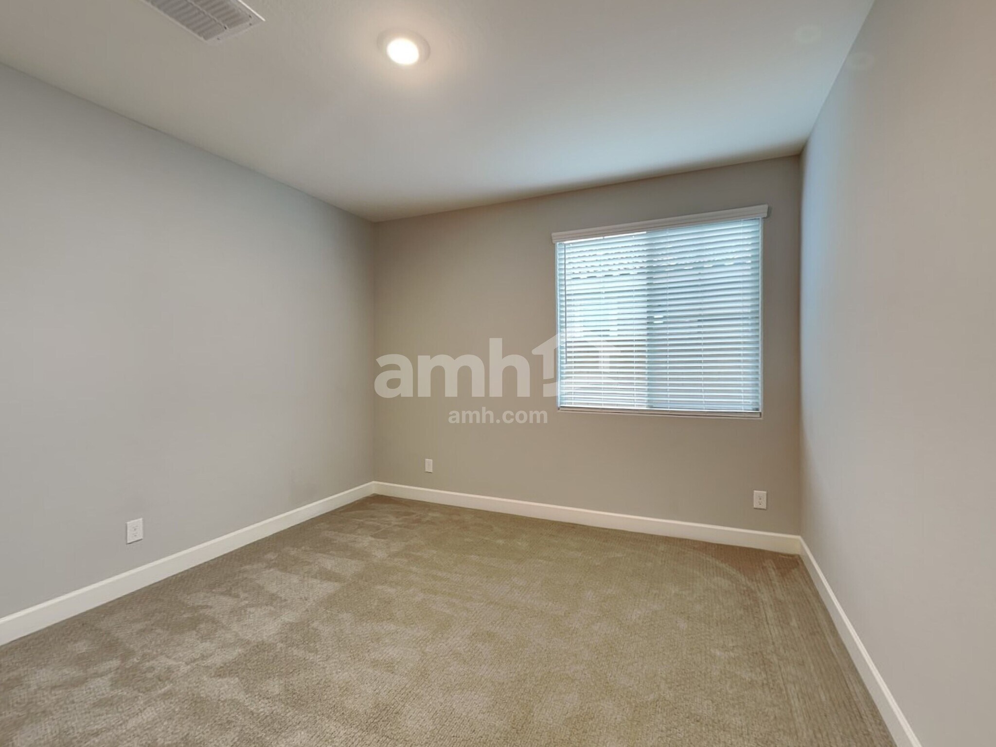 Building Photo - 18251 W Thunderhill Pl