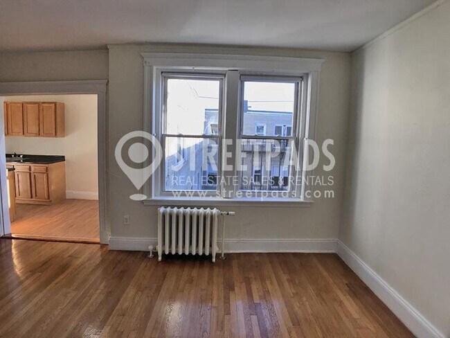 Building Photo - 1 bedroom in Boston MA 02215
