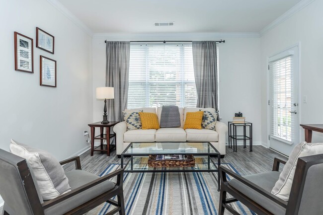 Building Photo - Glenview House