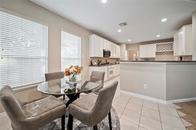 Building Photo - 22519 Diamond Shore Ct