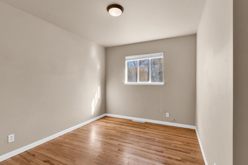 Building Photo - 2200 Fowler St