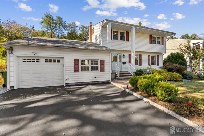 Building Photo - 14 Mayling Ct