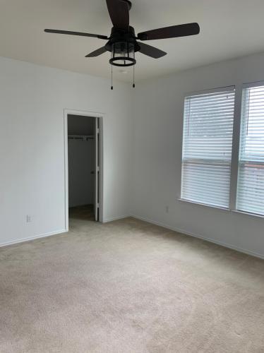 Building Photo - 1170 Lonesome Oak Drive