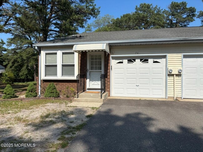 Primary Photo - 7A Canton Dr