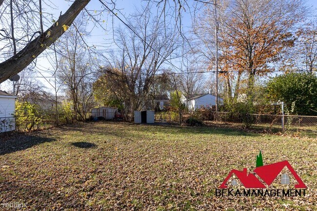 Building Photo - 3 br, 1.5 bath House - 650 Eugene St