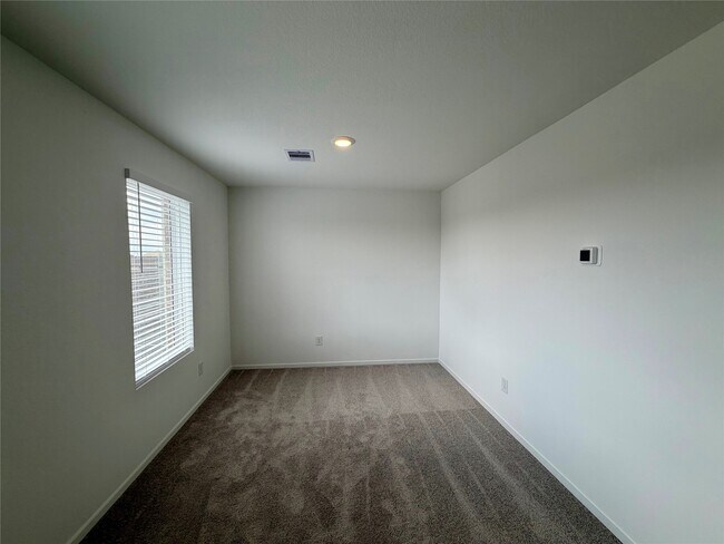 Building Photo - 28750 Texas Plns Dr