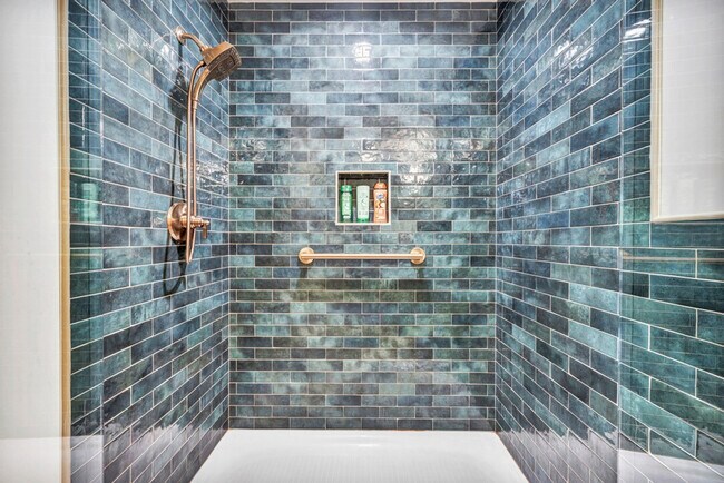 Building Photo - 23120 Bates Rd