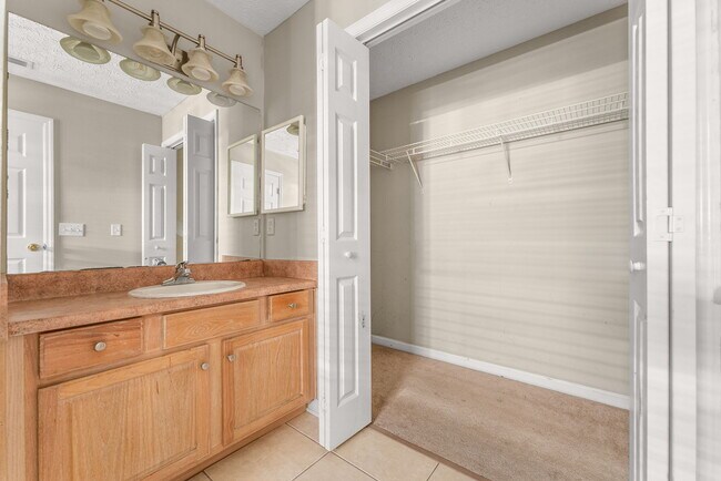 Building Photo - 133 White Cap Wy