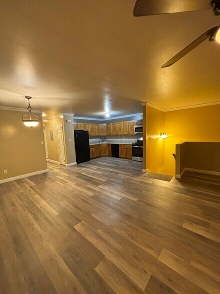 Building Photo - 130 Beach 98th St