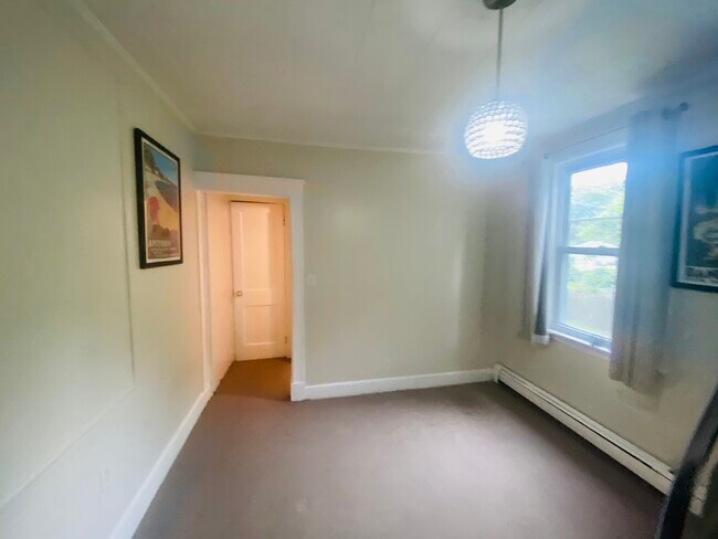Primary Photo - 17 Arbor Ln