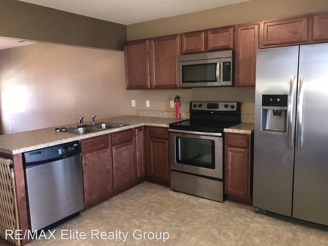 Building Photo - 2 br, 2.5 bath House - 309-3 Burley Drive