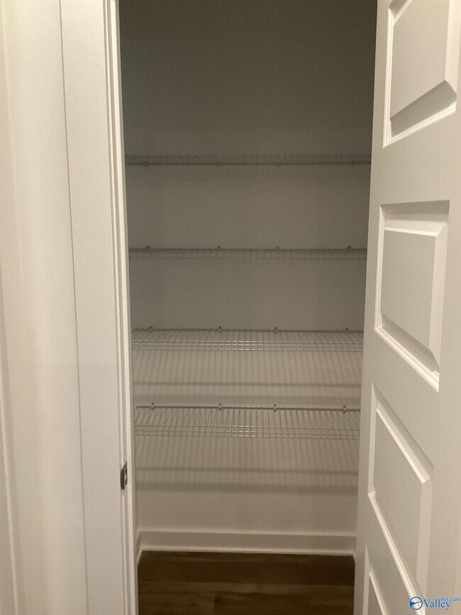 Building Photo - 3220 Spool Ln SW