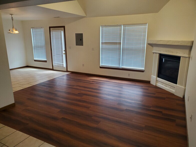 Living Room-Dining Room - 1014 Augusta Ln