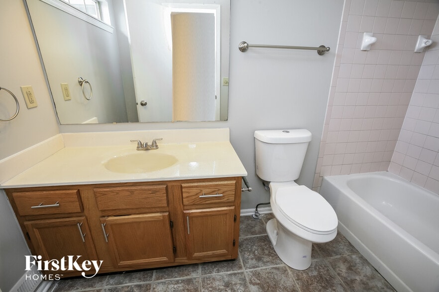 Building Photo - 5640 Orchardgrass Ln