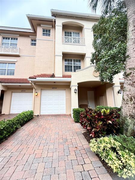 Building Photo - 4804 Sawgrass Breeze Dr