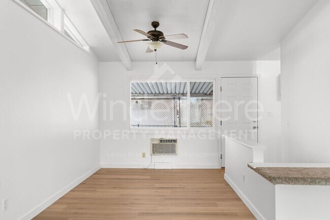 Building Photo - Brick Rancher